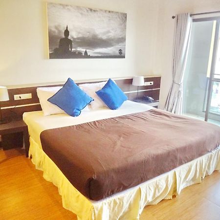 Sleep Tight Hotel Jomtien Beach Buitenkant foto