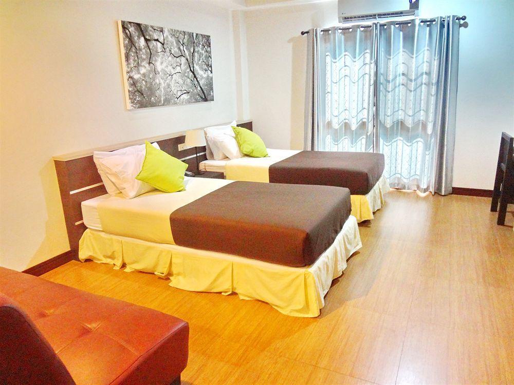 Sleep Tight Hotel Jomtien Beach Buitenkant foto