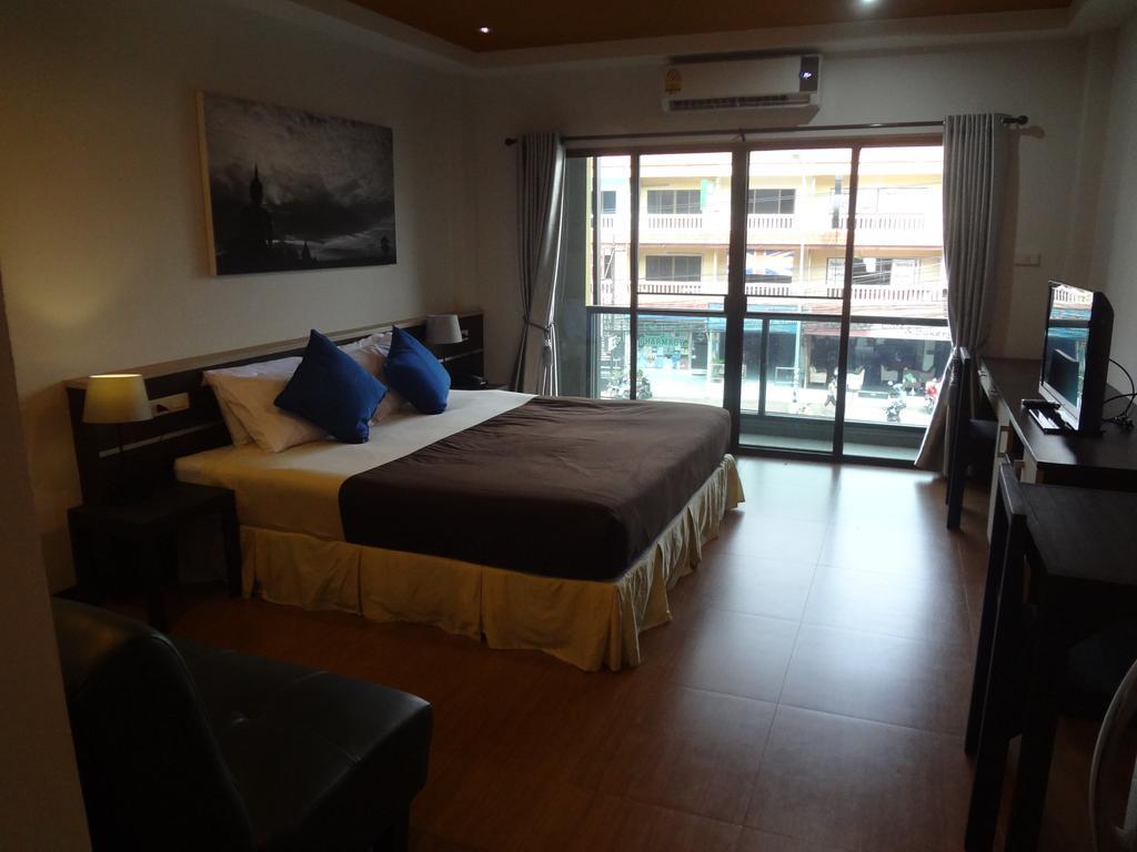 Sleep Tight Hotel Jomtien Beach Buitenkant foto