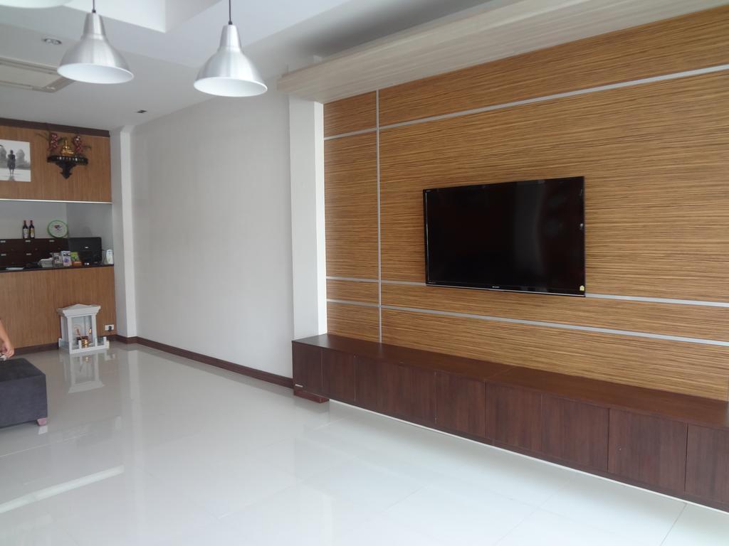 Sleep Tight Hotel Jomtien Beach Buitenkant foto