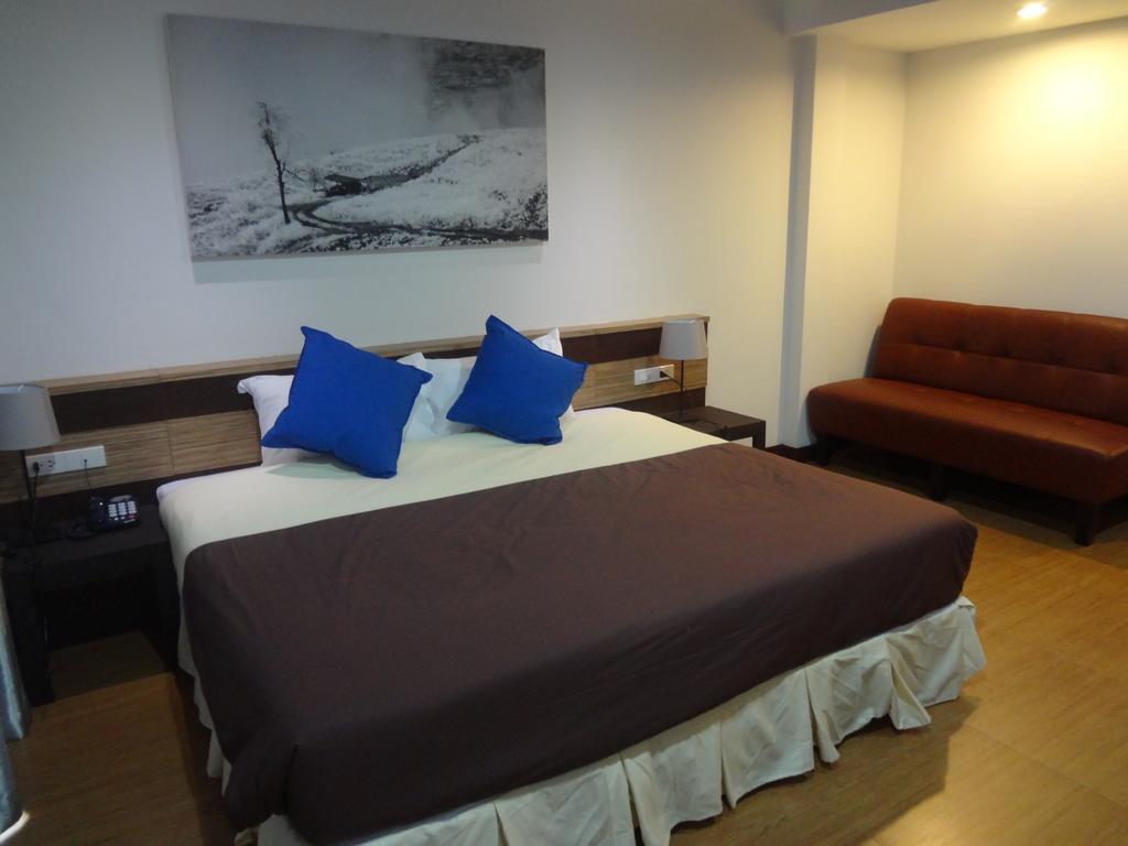 Sleep Tight Hotel Jomtien Beach Buitenkant foto